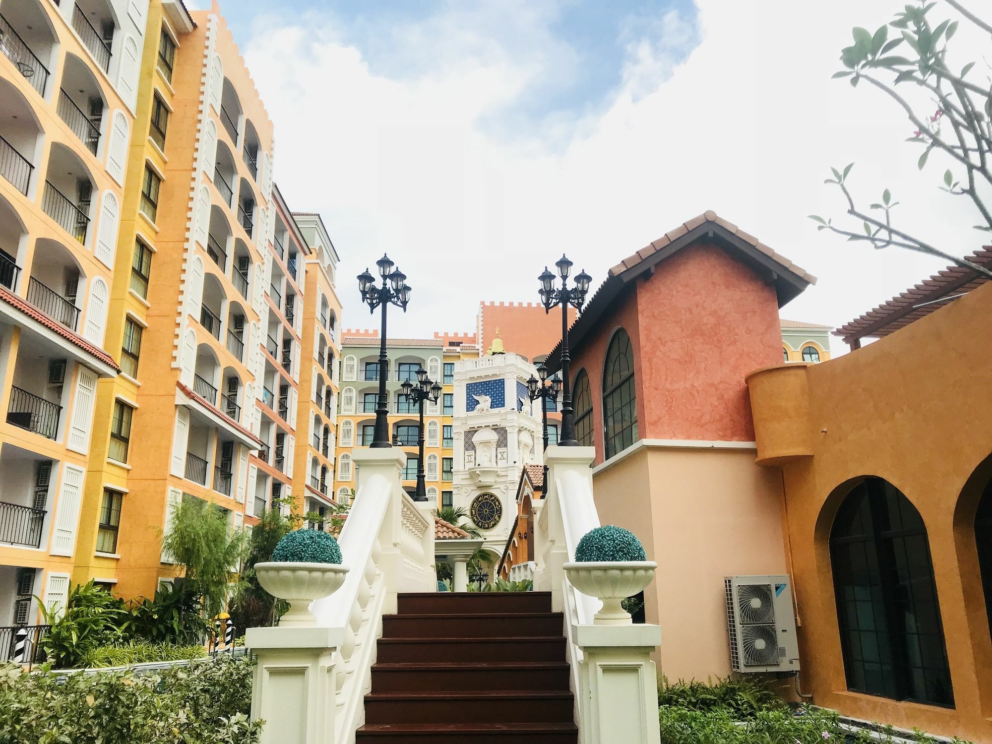 شقة ساتاهيب  في Venetian Pattaya المظهر الخارجي الصورة